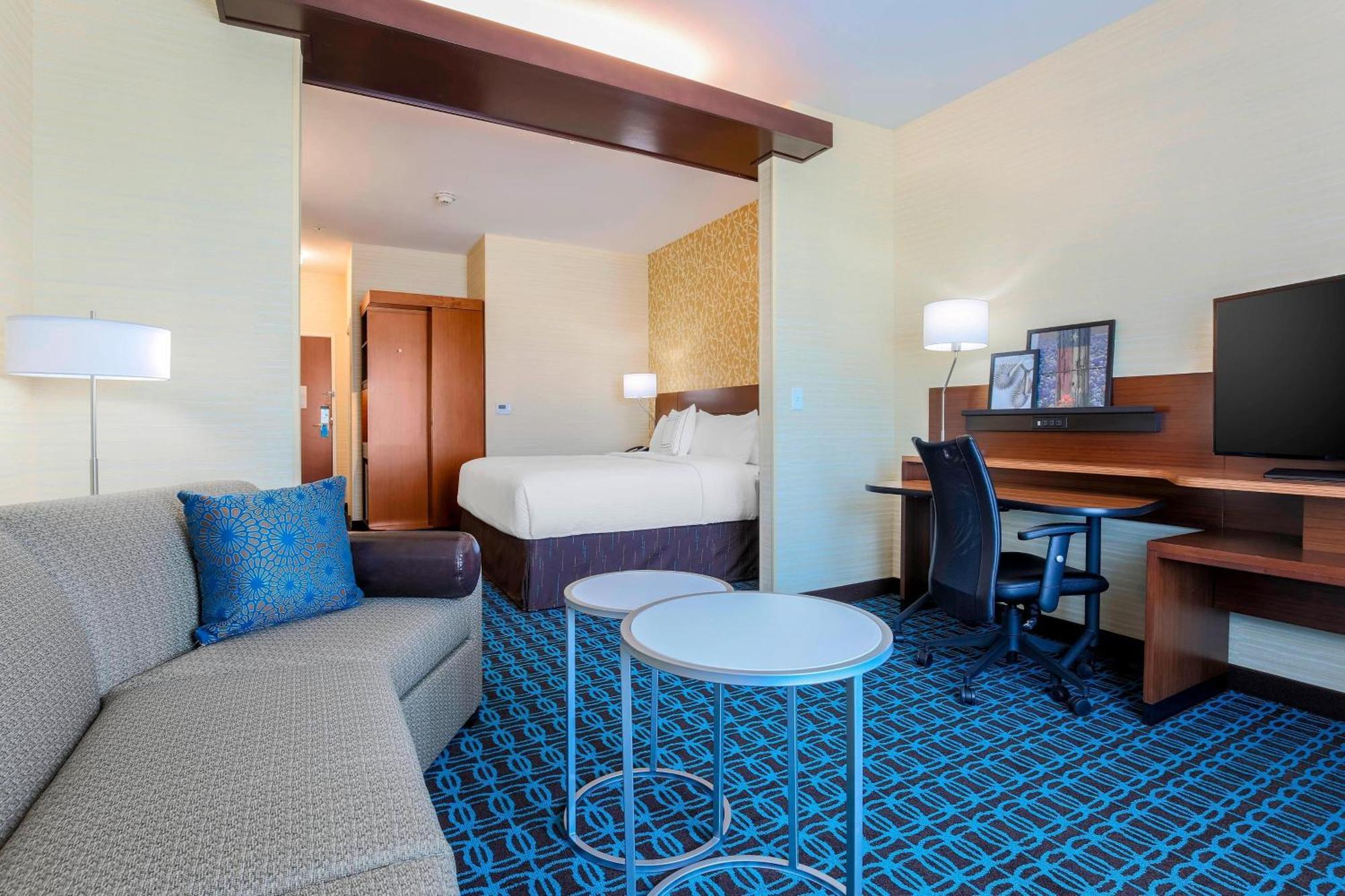 Fairfield Inn & Suites By Marriott Decatur At Decatur Conference Center Exterior foto